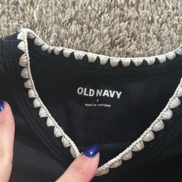 Black tank with cream edging - Picture 4 of 5